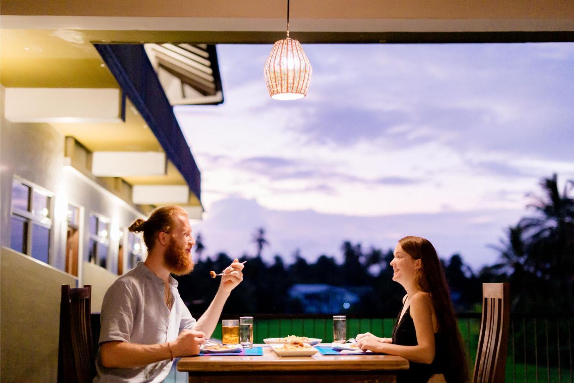 Serene Park Hotel By Ark Tissamaharama Extérieur photo