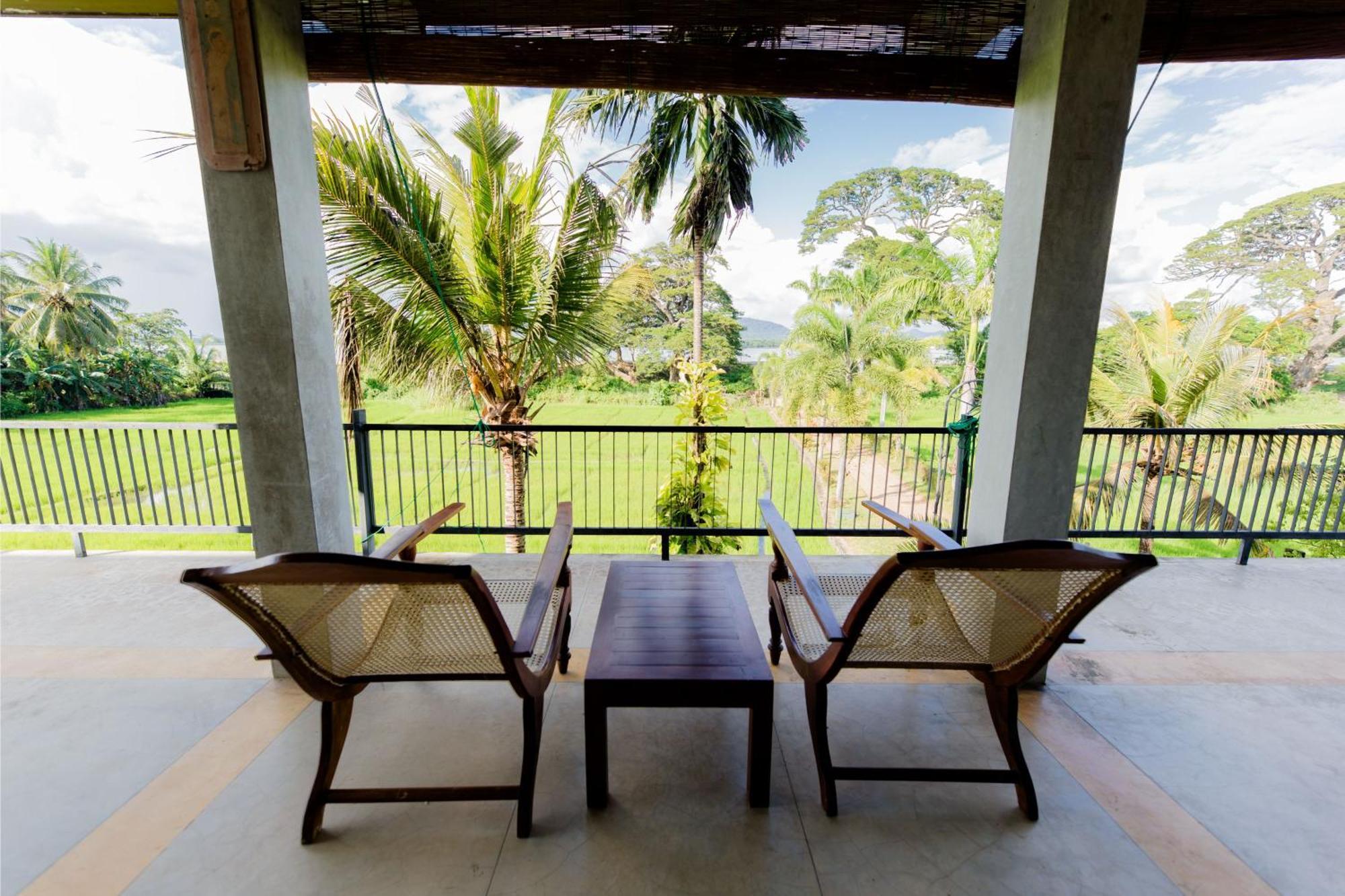 Serene Park Hotel By Ark Tissamaharama Extérieur photo